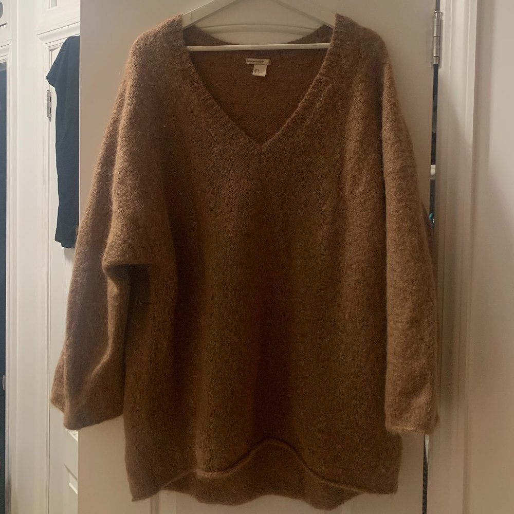 Oversized V-neck Sweater